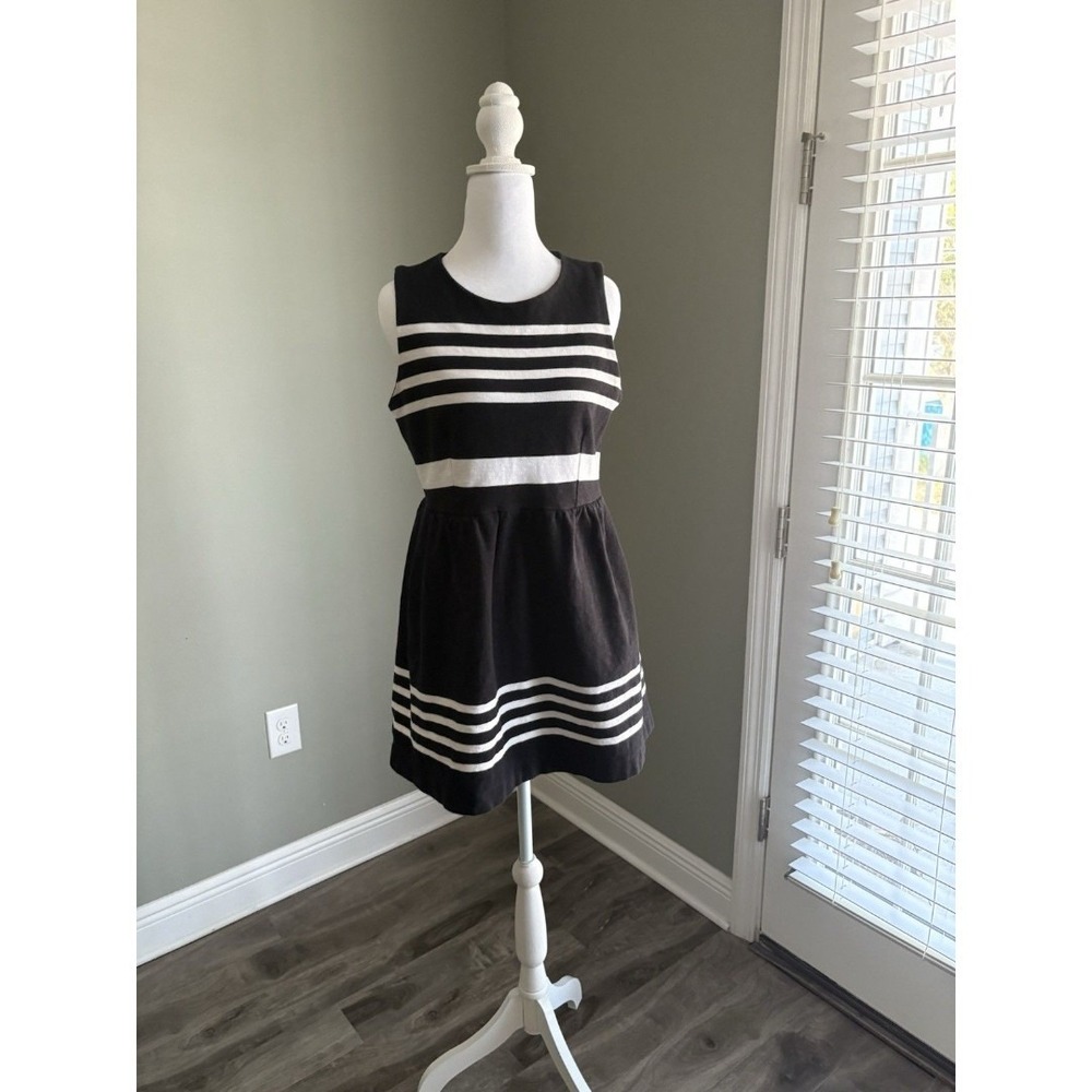 J Crew Womens Black & White Striped Fit and Flare  Dress Size S